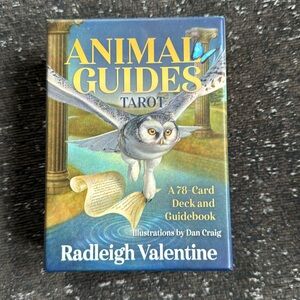 Tarot cards: Animal Guided by Raleigh Valentine